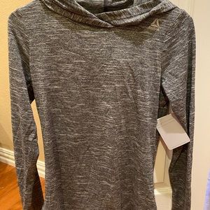 Reebok women’s top